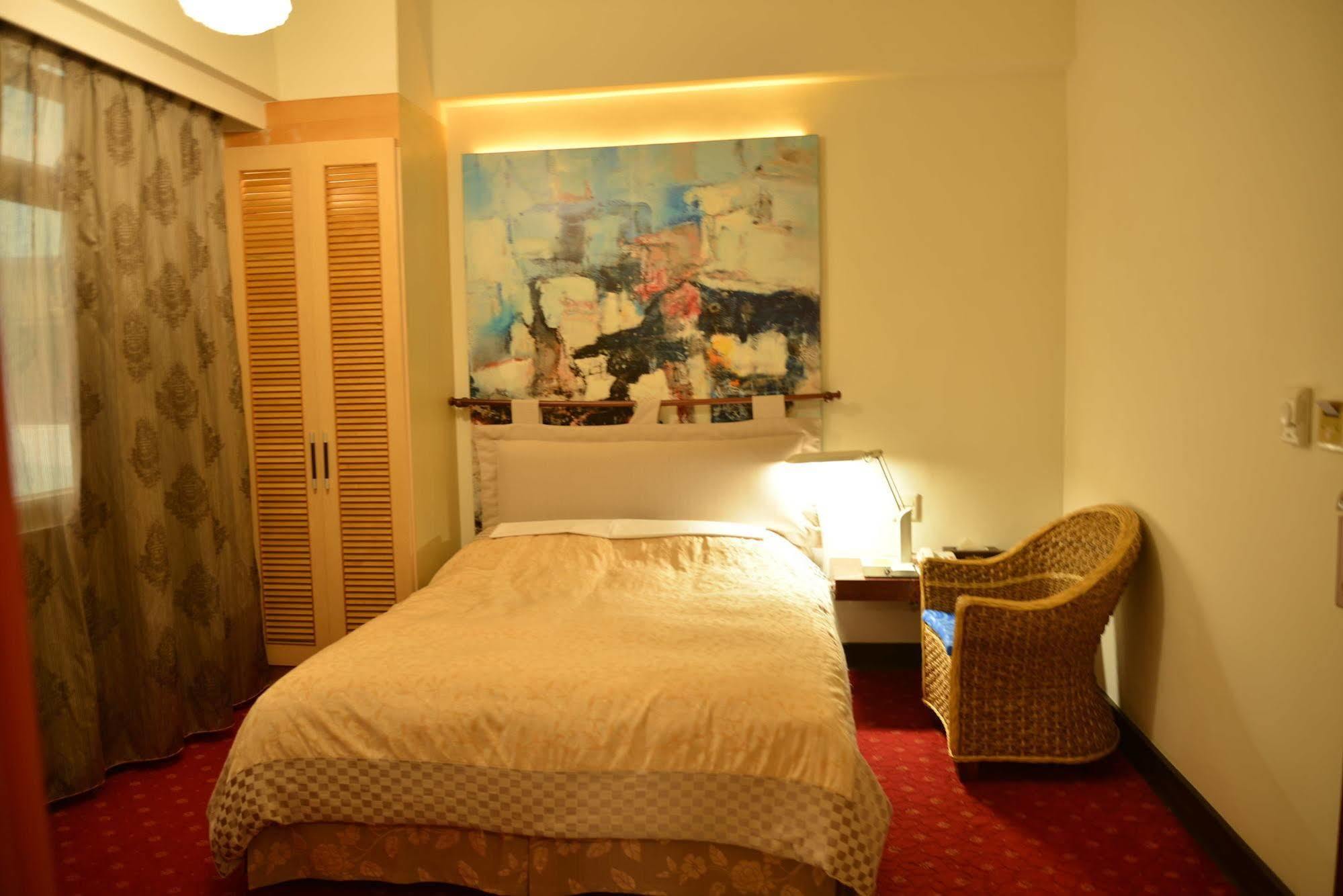 Kingship Hotel Kaohsiung Inter Continental Экстерьер фото