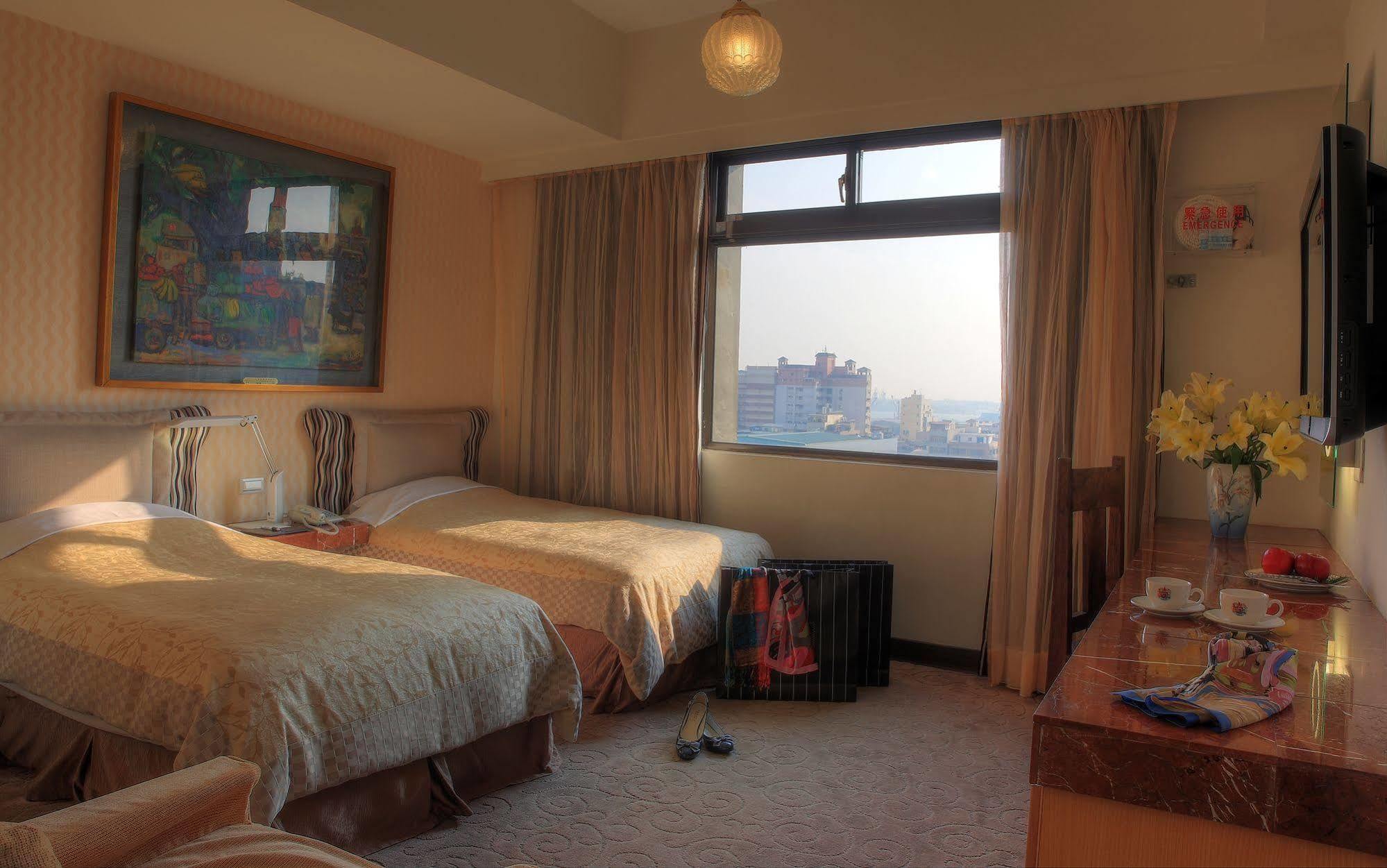 Kingship Hotel Kaohsiung Inter Continental Экстерьер фото