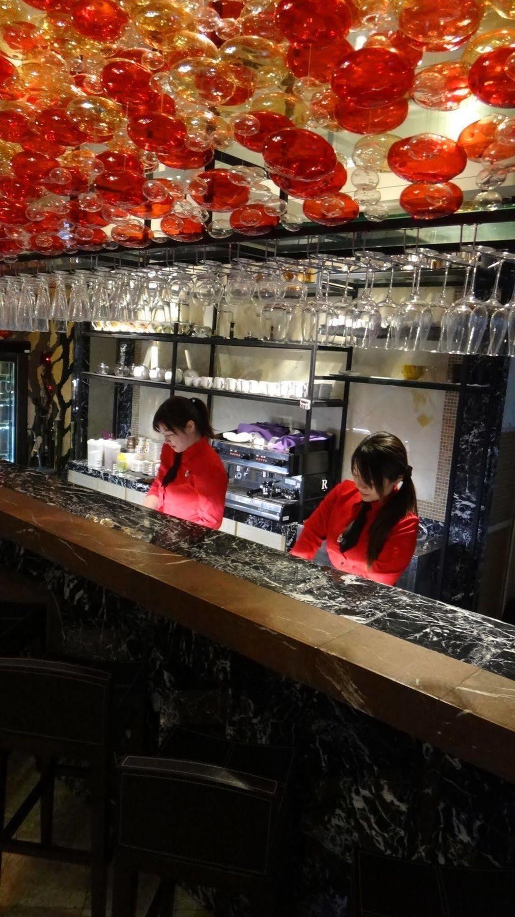 Kingship Hotel Kaohsiung Inter Continental Экстерьер фото
